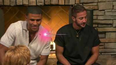 - He's very competitive.
- It got to the point where like, - Twin Love