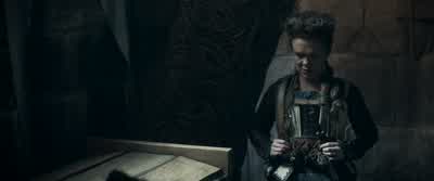 He's very heavy. - The Huntsman: Winter's War