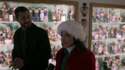 He's wonderful.
Everything in here is. - Cloudy with a Chance of Christmas