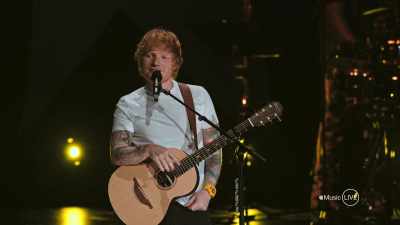 Het is grappig om terug te zijn, - Apple Music Live: Ed Sheeran