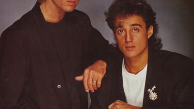 Het leek me handig als Andy
het liefdesgeschenk droeg... - Wham!: Last Christmas Unwrapped