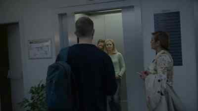 Hey, Alice.
Hi. - Absentia
