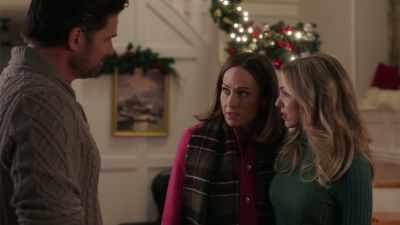 Hey, all couples fight, right? - Our Holiday Story