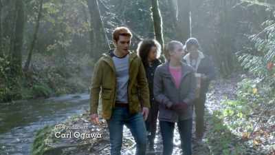 Hey, all this stuff
with your sister, - Riverdale