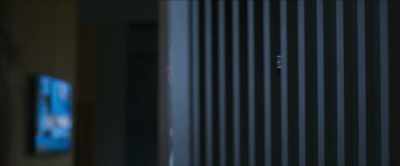 Hey. Am I too early?
It's perfect. Come in. - Devils