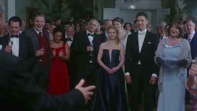 - Hey!
(applause) - The Reluctant Royal