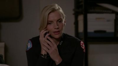 - Hey, April. - Chicago Fire