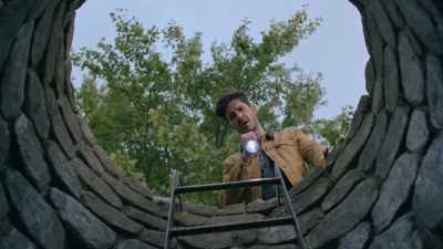 Hey, are you okay in there? - Coroner