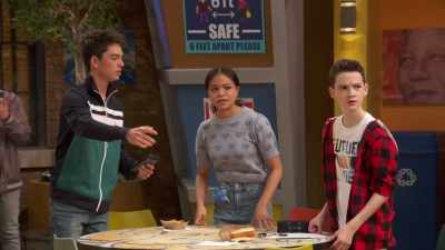 Hey, aunt Chels. Um, - Raven's Home