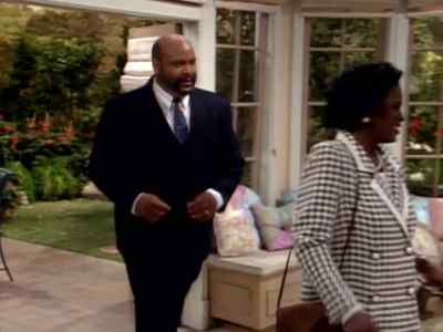 - Hey, Aunt Viv.
- Hi, guys. - The Fresh Prince of Bel-Air