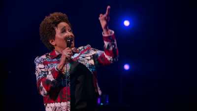 "Hey, babe, I think, uh, - Wanda Sykes: I'm an Entertainer