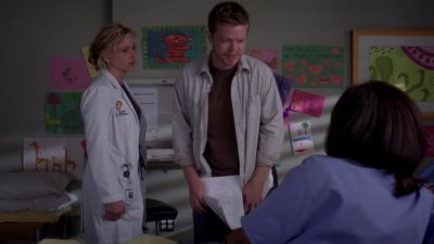 Hey,baby. - Grey's Anatomy