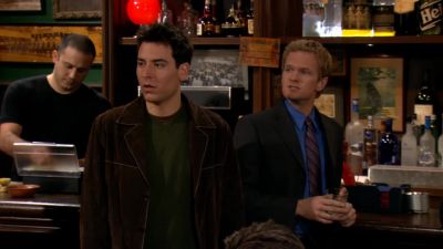 Hey Barney see that girl - How I Met Your Mother