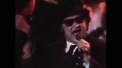 ♪ Hey, bartender ♪ - Belushi