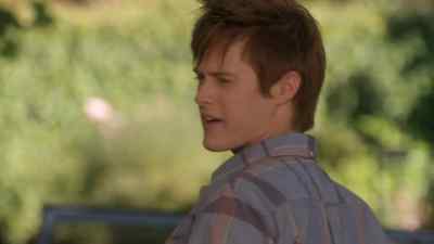 - Hey, Bay, could I check that out?
- Yeah, sure. - Switched at Birth
