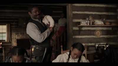 Hey, Bennie. - Lawmen: Bass Reeves
