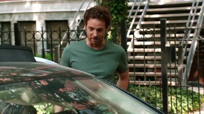 Hey, you better keep in touch.
All right, I'll come find you. - Chicago Med
