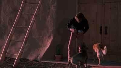 Hey, boy, good morning.
Yeah, that's a good dog. - A Star Is Born