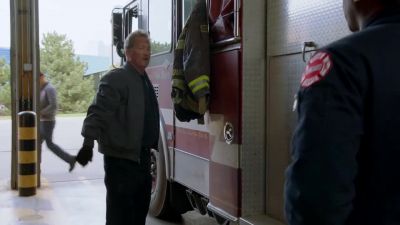 - Hey, buddy. - Chicago Fire