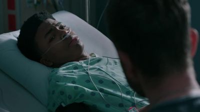 Hey, buddy. - The Resident