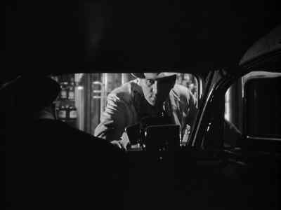 Hey, this cab's taken, buddy. - The Dark Corner