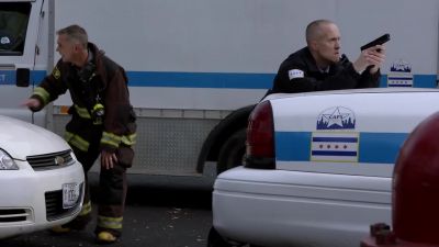 - Hey, can we get
the squad car moved? - Chicago Fire