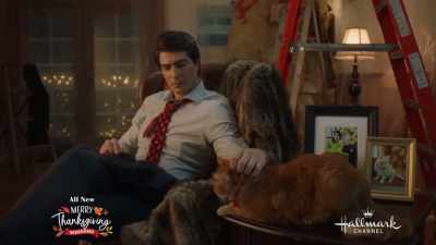 Hey can you give this to noah for me - The Nine Kittens of Christmas