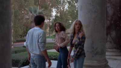Hey, can I give you a lift home
or something? - Massacre at Central High