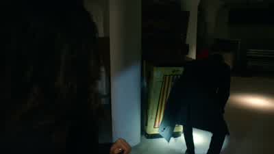 Hey, can you lift this for me? - Blindspot