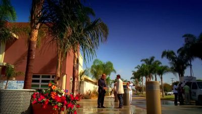 Hey,candace! Over here! - CSI: Miami