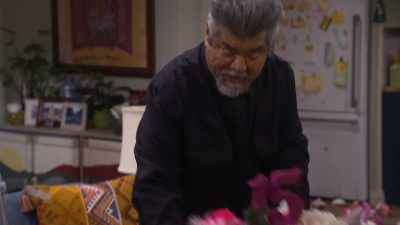 Hey, your centerpiece isn't
better than the one I made. - Lopez vs Lopez