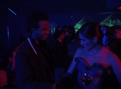 Hey, check it out.
Colombia's finest. - Miami Vice