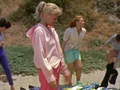 Hey, check this
swing, Lover Boy. - Gidget
