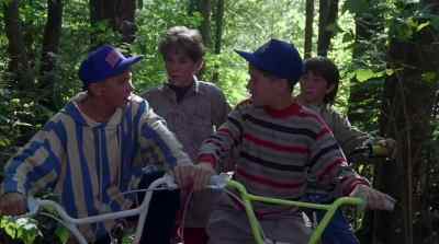 HEY, CHICKIE,
I DON'T THINK
HE'S COMING. - Bingo