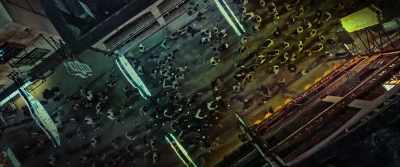 Hey Chubby, your two buddies
are killing each other down there. - Chasing the Dragon