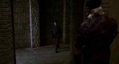Hey, coach. Looks bad. - Hudson Hawk
