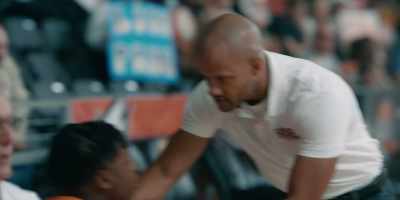 - Hey, Coach.
- Yo! Filthy, hey, please tell me - The Crossover