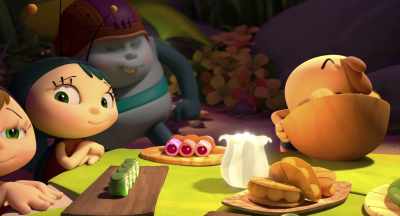 Hey!
Come back here dinner! Hey! - Maya the Bee: The Honey Games
