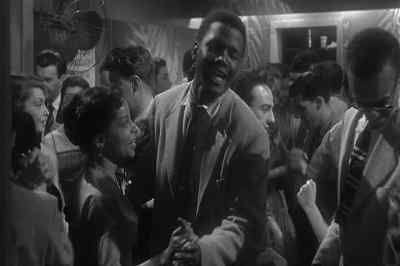 Hey, come on, dance, will you? - Edge of the City