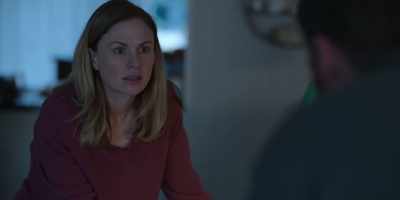 Hey, come on. Jess, listen to me.
Do you have a headache, - True Spirit