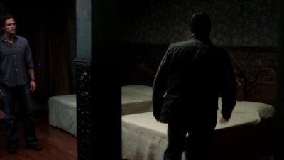 Hey, come on. Keep it down, damn it. - Supernatural