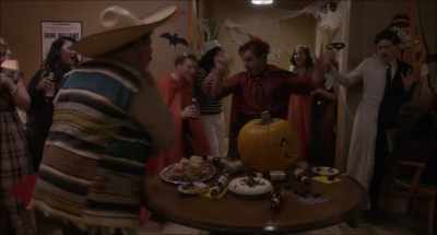 -Hey, come on!
-(mimics enraged bull) - Sun Records