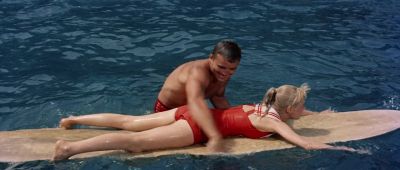 Hey come on you're tickling me - Gidget