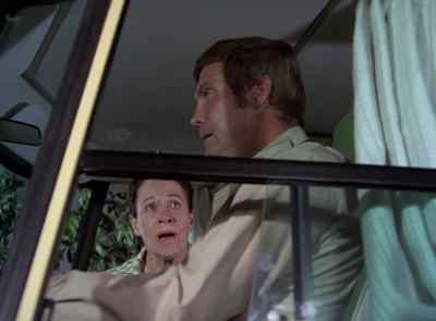 Hey, could you help us? - The Six Million Dollar Man