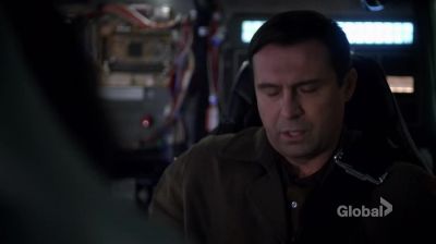 - Hey, could you...
- Hey, what? - Timeless