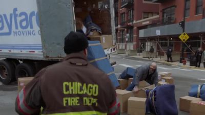 Hey, they cut me off.
Jerked right in front of me. - Chicago Fire
