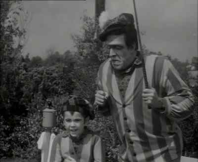 Hey, Dad?
Hmm? - The Munsters