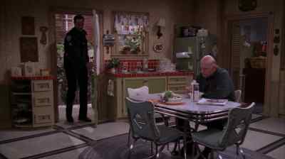 - Hey, dad. - Everybody Loves Raymond
