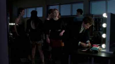 - Hey.
- Dana got the phone before us. - Pretty Little Liars: The Perfectionists