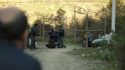 Hey, Dante's not going
to be happy about... - Fear the Walking Dead